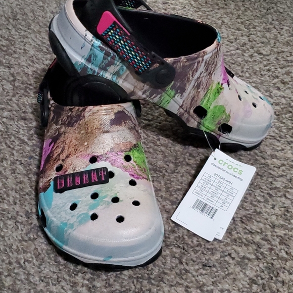 Crocs Classic Terrain Desert - Picture 2 of 4